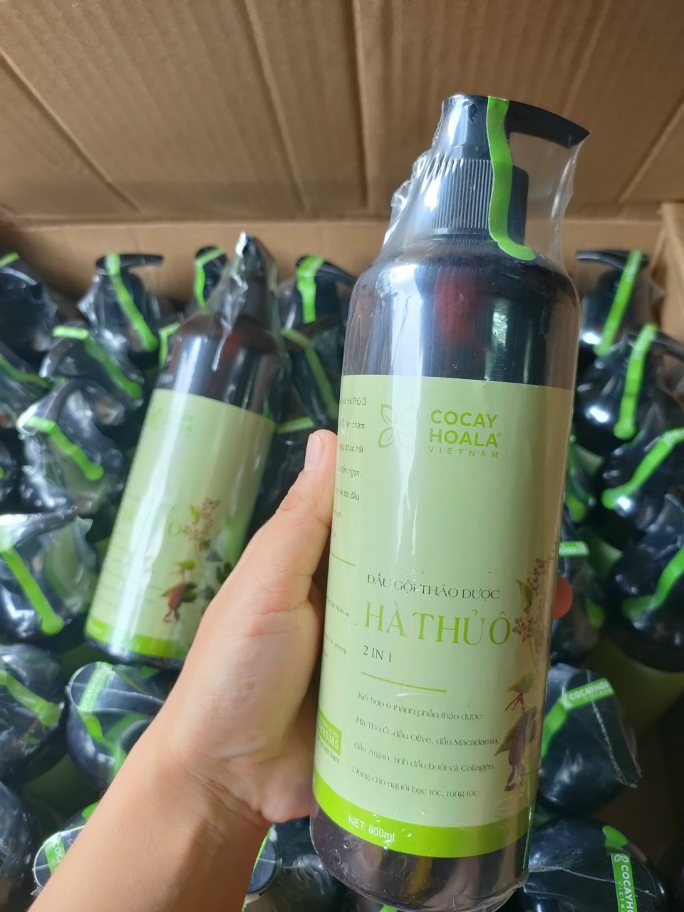 Dầu gội Hà thủ ô 500ml