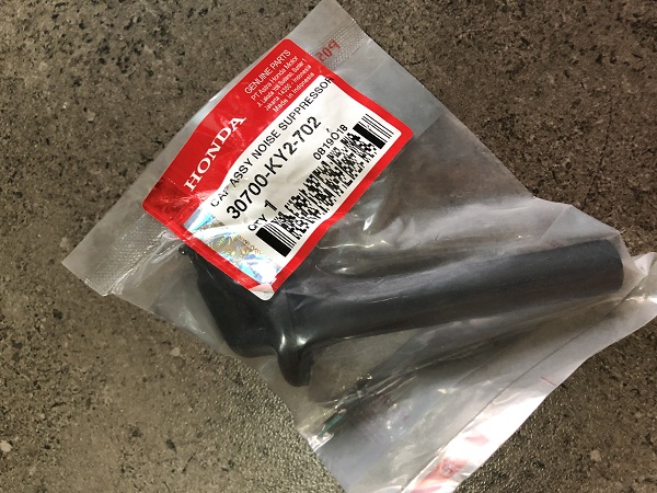 Chụp bugi gắn xe Sonic chính hãng