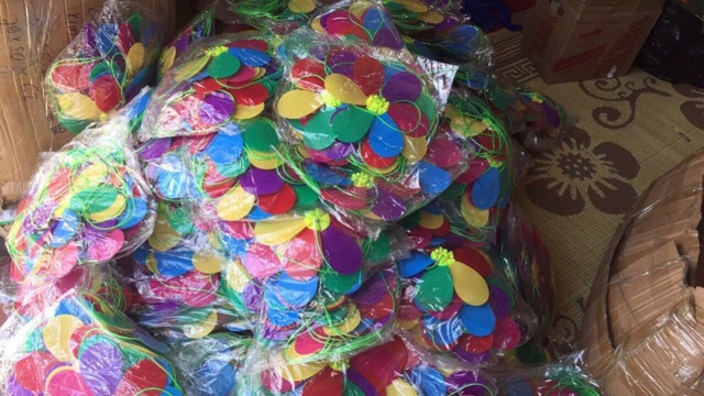 Chong chóng hoa