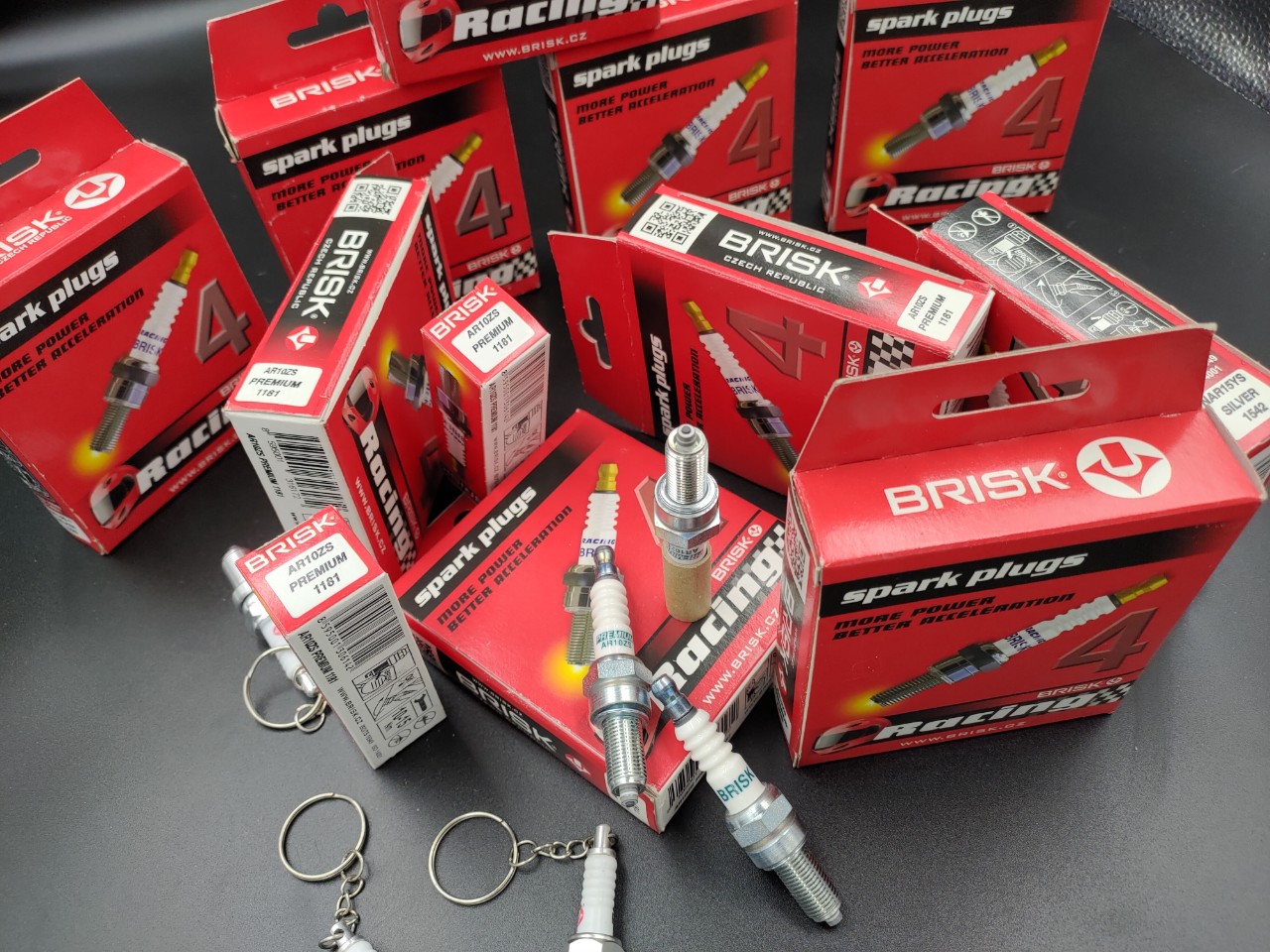 [HCM]Bugi Brisk 360 AR10ZS -1181 (Winner)