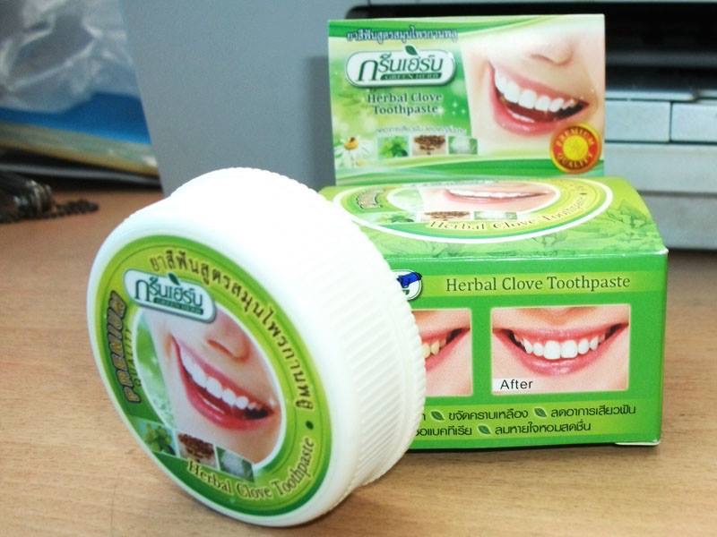 [HCM]bột đánh trắng răng dừa thái lan