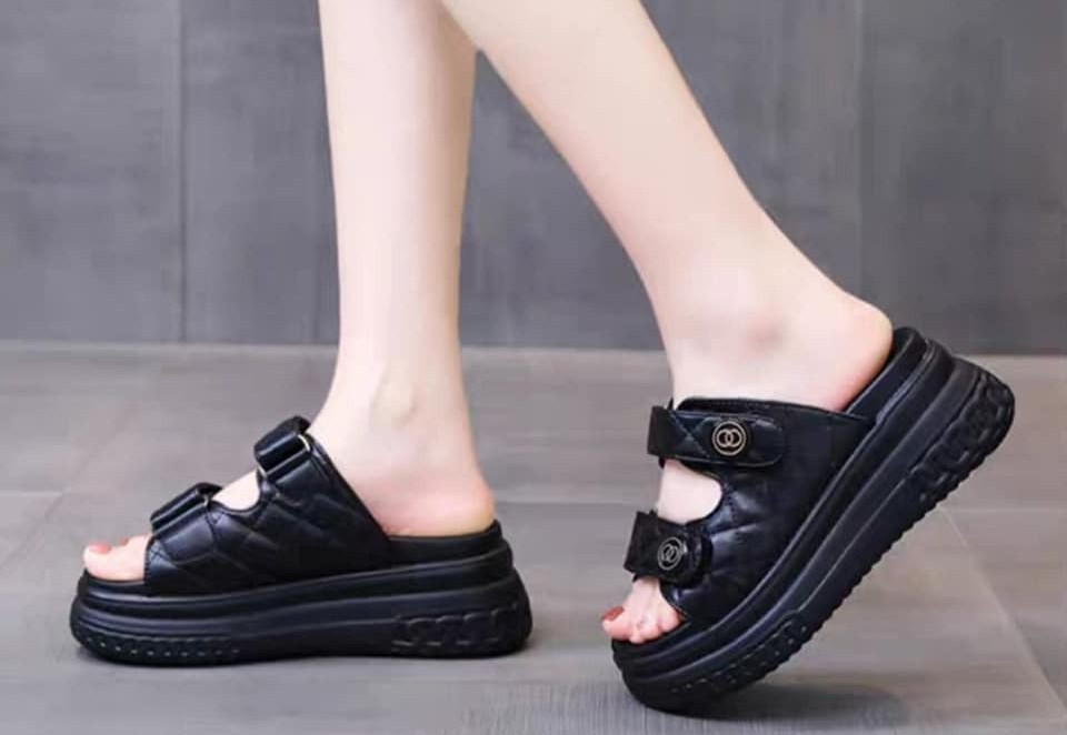 Dép đế cao 2 quai cn hàng nhập qc loại i. sang chảnh