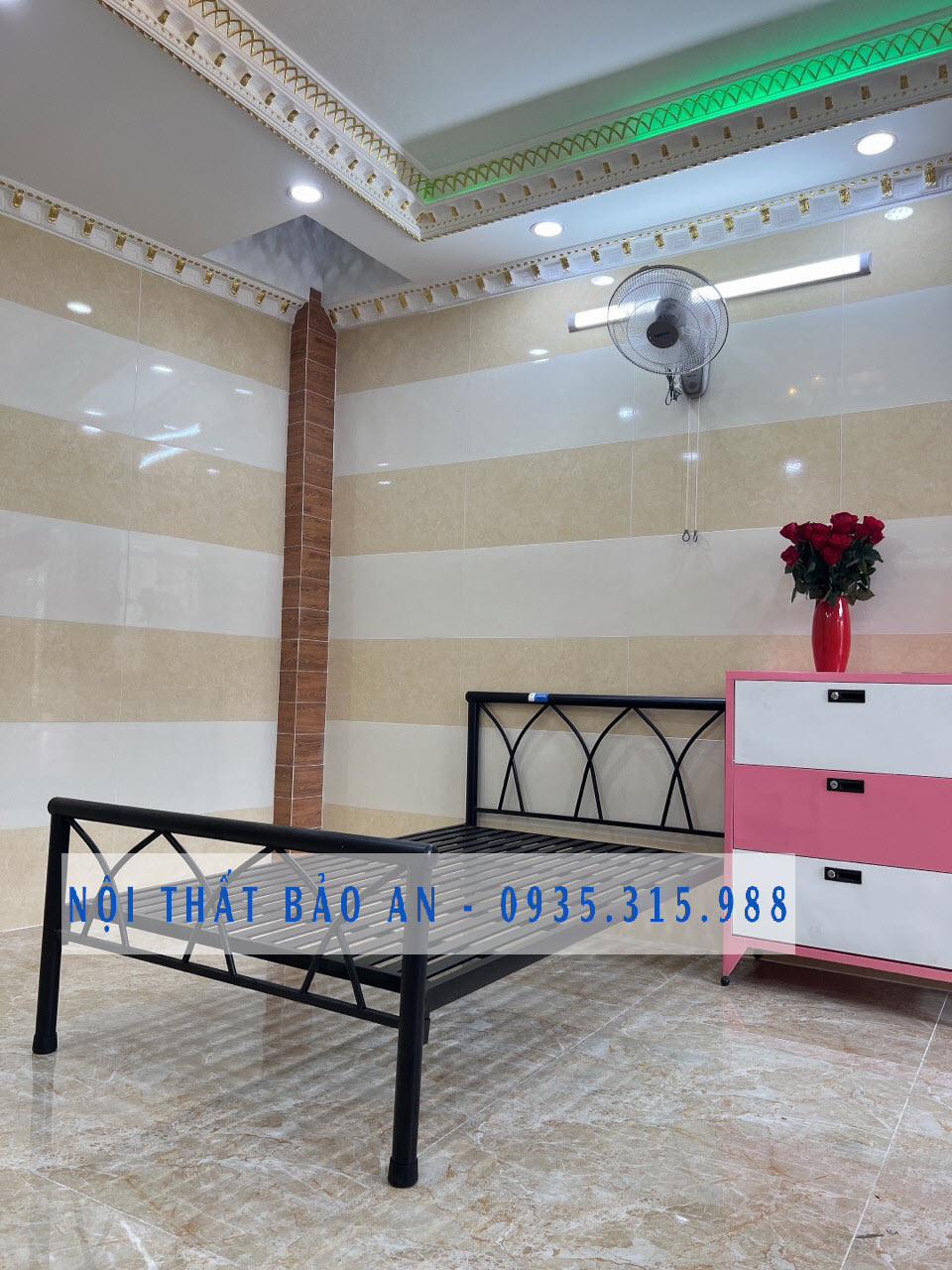 Giường sắt tròn cao cấp đen CHÉO 1mx2m