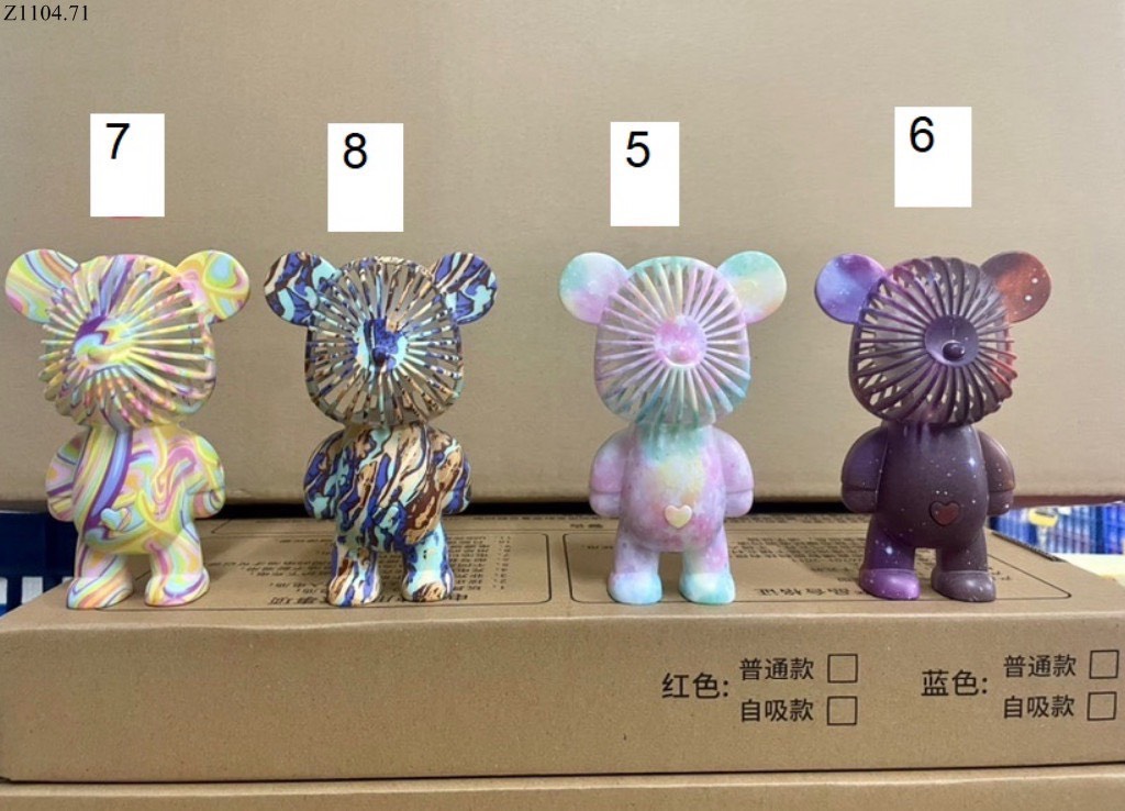 Quạt điện mini để bàn cầm tay - quạt gấu bearbrick cổng sạc usb