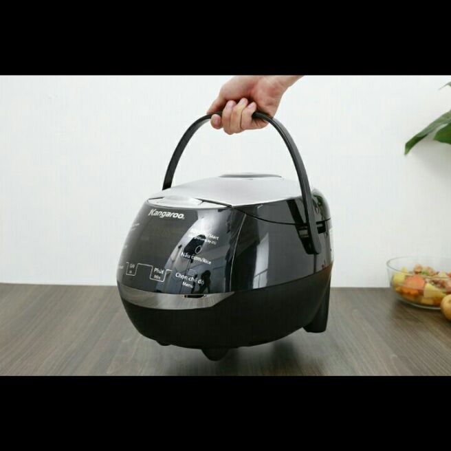 Nồi cơm điện tử 1.8 lít Kangaroo KG595 .. mới 100%