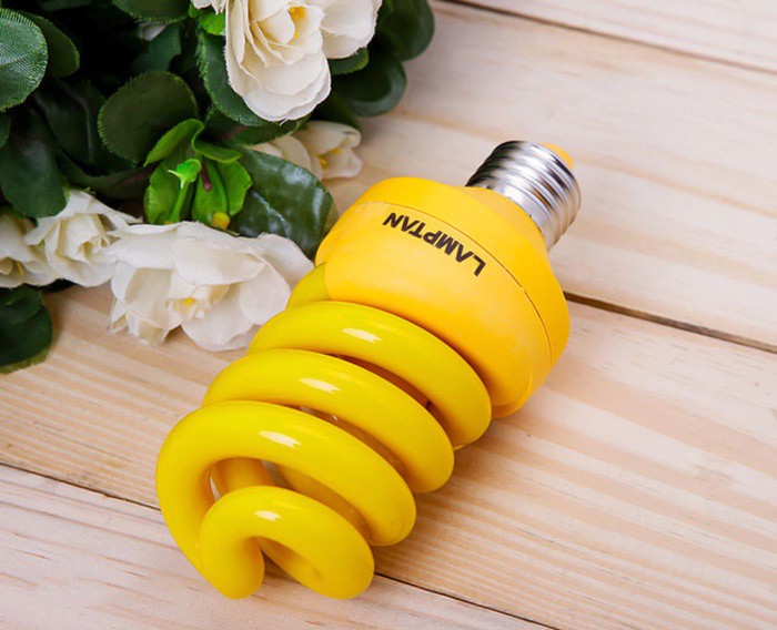 Đèn Đuổi Muỗi Cao Cấp Thương Hiệu Thái Lan Lamptan 30w cao cấp - bong den duoi muoi 6000 giờ