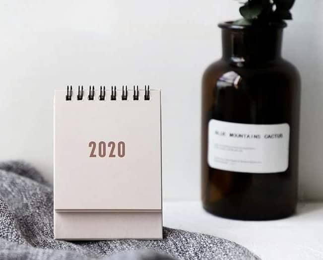 Lịch để bàn mini 2020