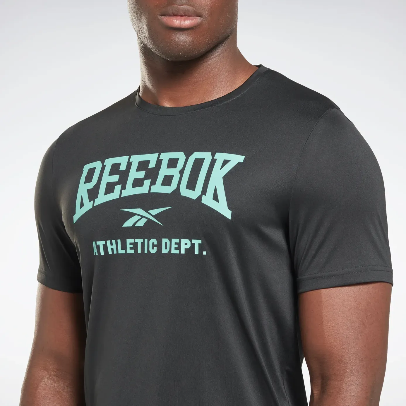 REEBOK ÁO NAM WOR POLY GRAPHIC SS TEE HI3911