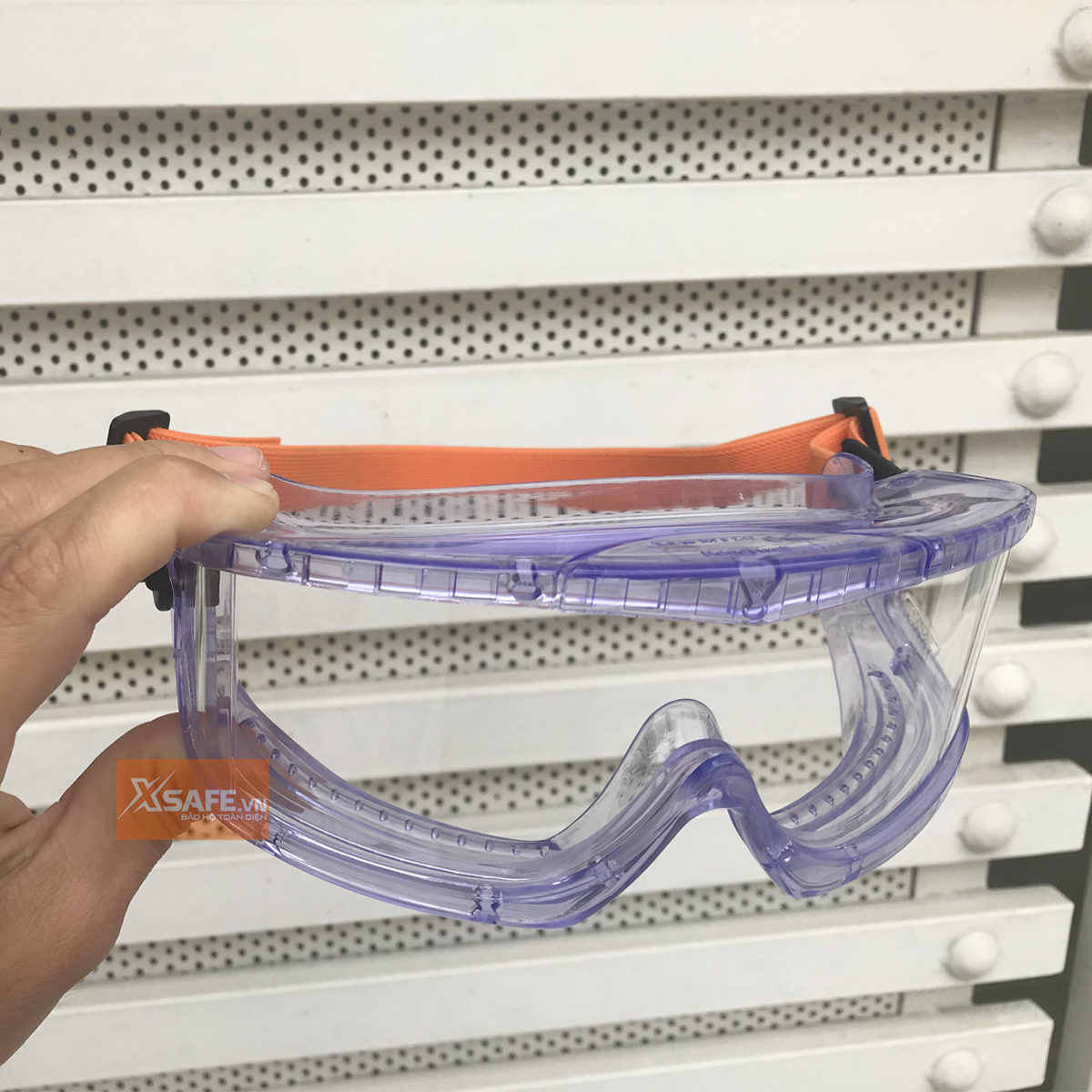 Safety Glasses with Anti-UV Protection
