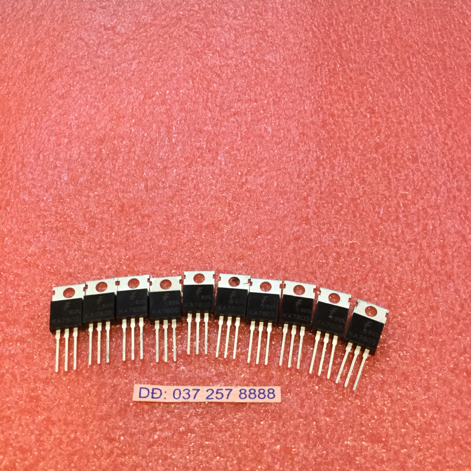 Ic ổn áp 7805 -5 v