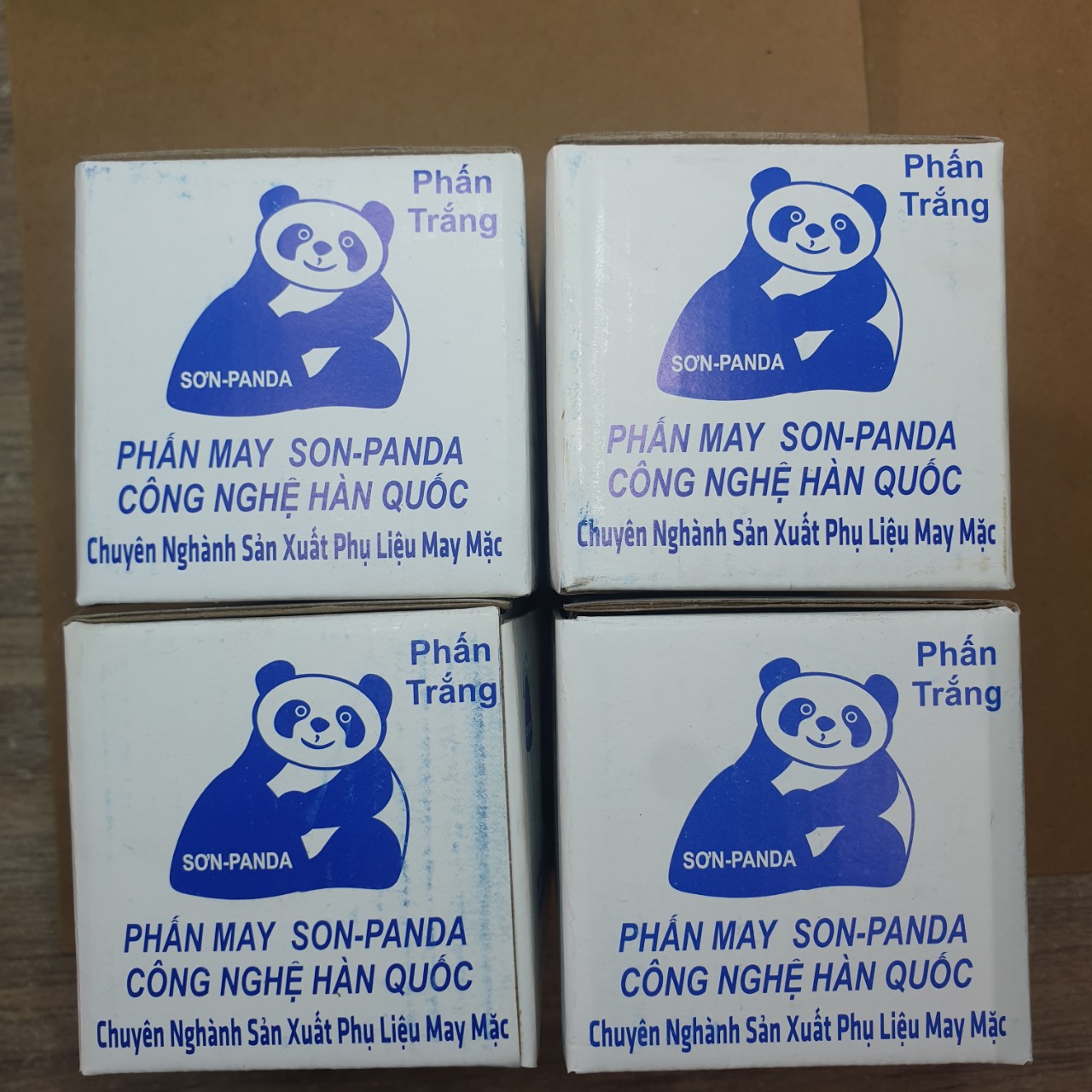 Phấn May quần áo hiệu Son-Panda