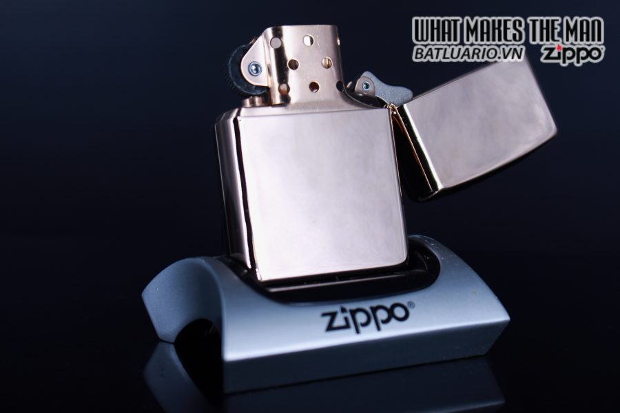 Zippo 29858 - Zippo Skull with Lines Satin Chrome