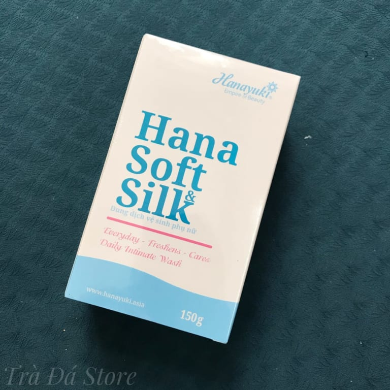 Dung Dịch Vệ Sinh Phụ Nữ Hanayuki Soft & Silk