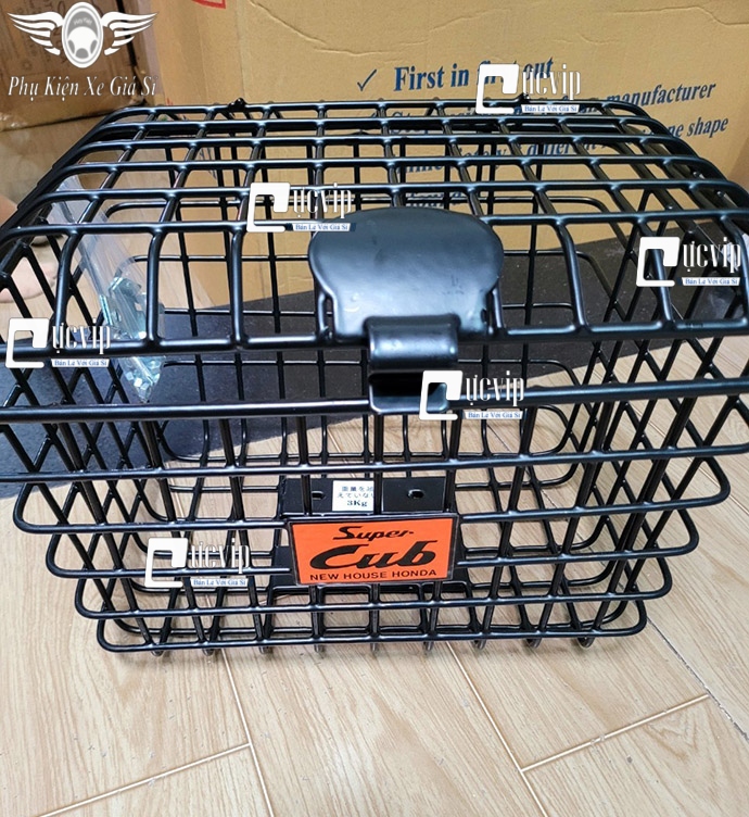 Rổ cub, dream, dream lùn có nắp nhúng nhựa đen kiểu thái kèm pat và ốc ms5622