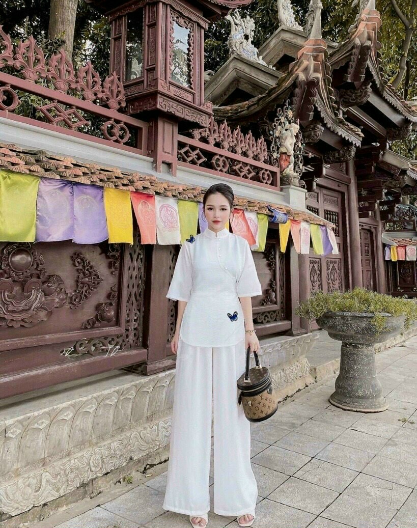 [HCM]SET ĐỒ LAM ĐI CHÙA THÊU BƯỚM NỔI BẬT