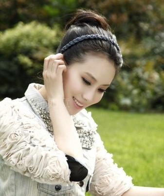 Bờm tóc đính đá
