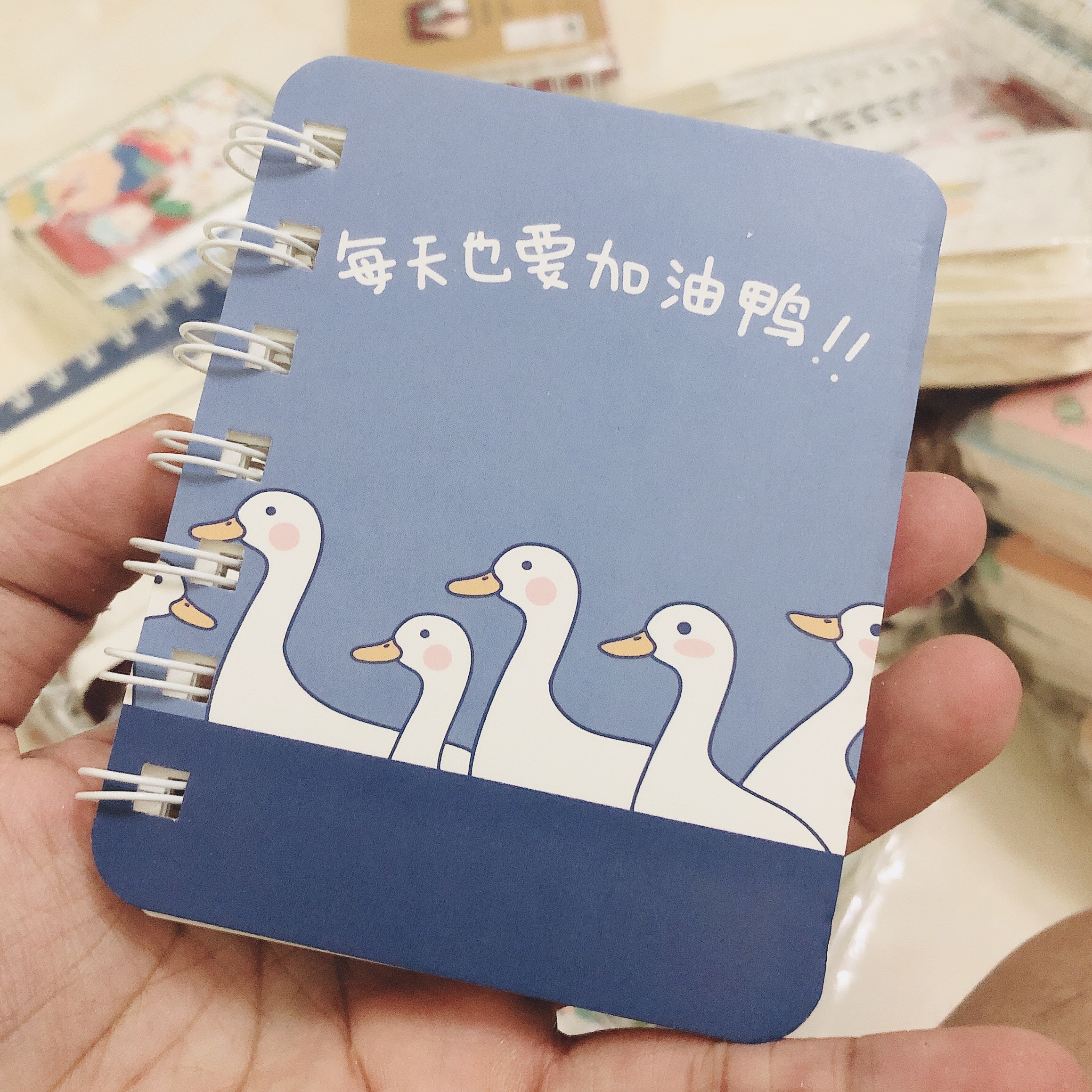 [Được chọn] Sổ tay mini gáy lò so siêu cute