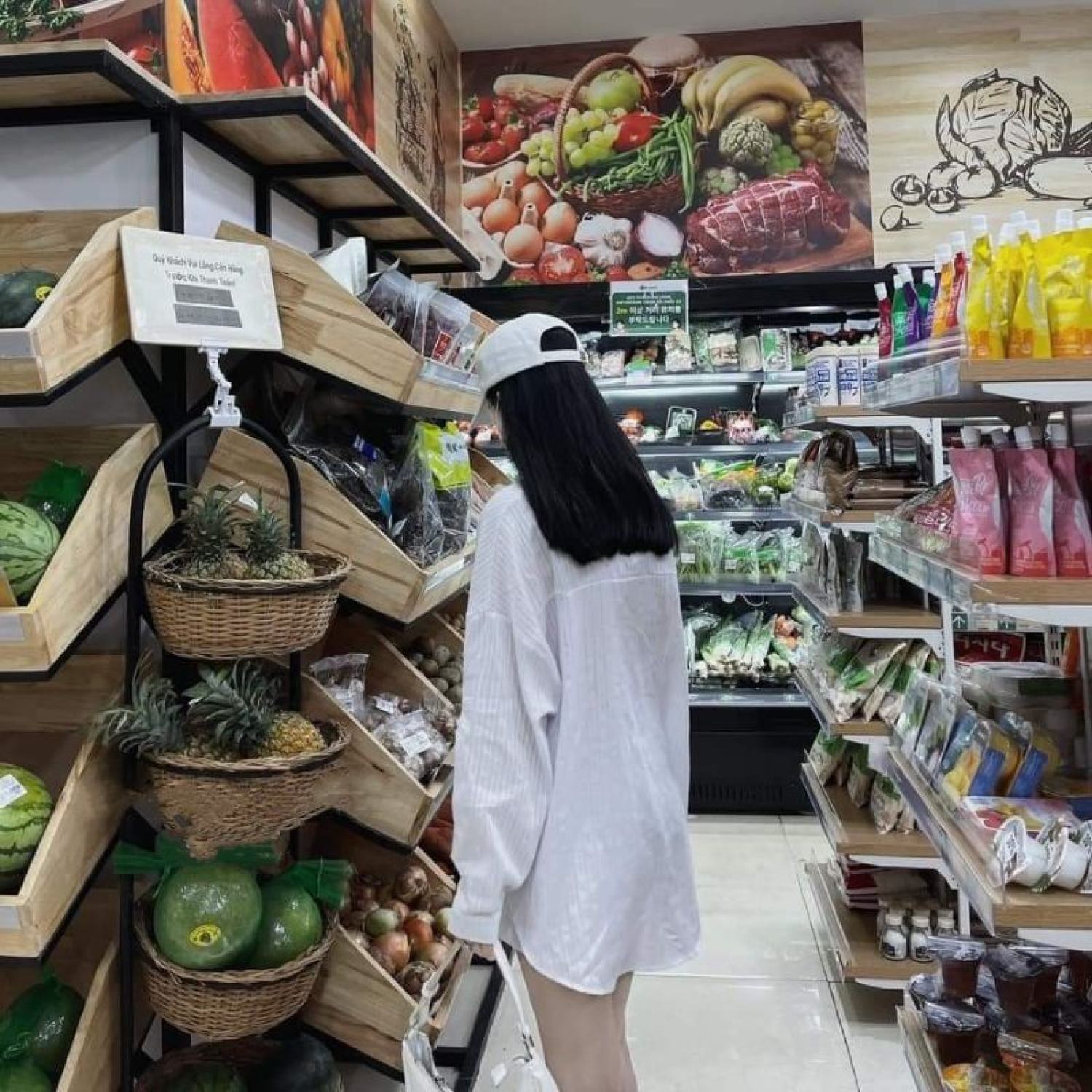 Đồ Nữ Đi Biển, Set Áo Sơ Mi Quần Short Nữ Cá Tính Hai Món Màu Trắng Be - Chất Đũi Thoáng Mát