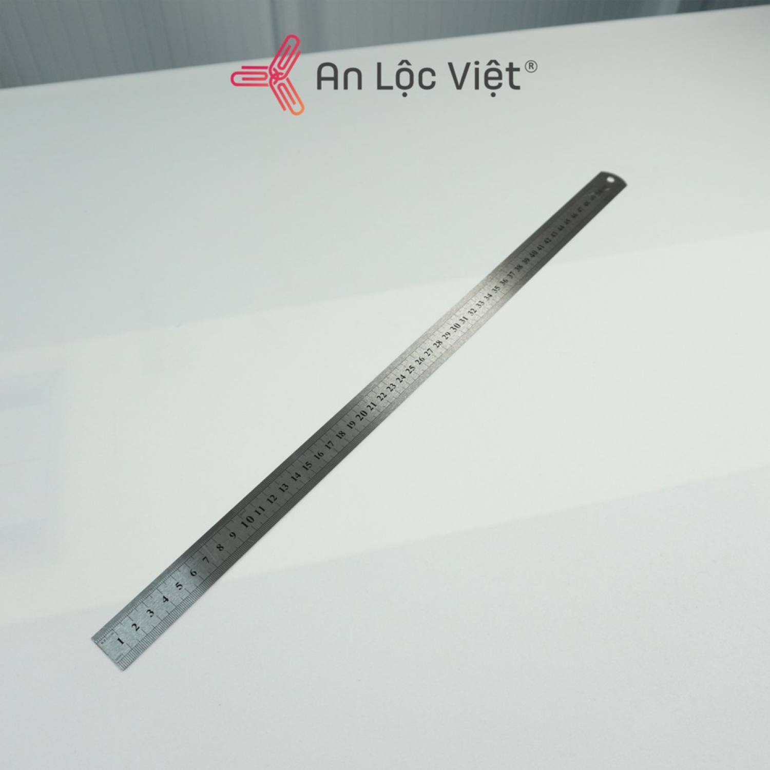 Thước kẻ sắt nhiều kích cỡ 15cm - 20cm - 30cm - 50cm