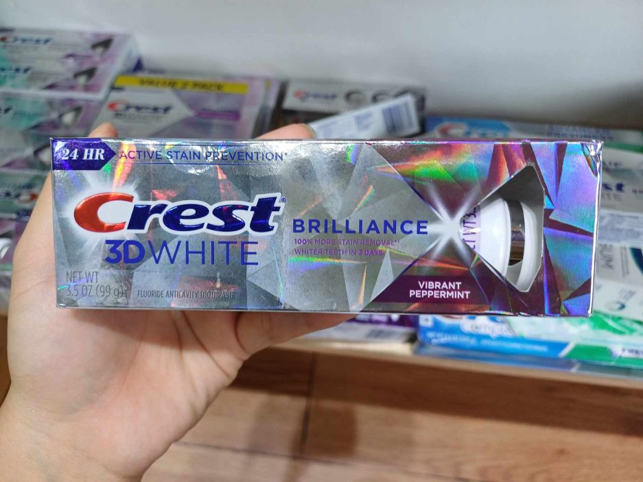 Kem Đánh Răng Hỗ Trợ Làm Trắng răng Crest 3D White Brilliance