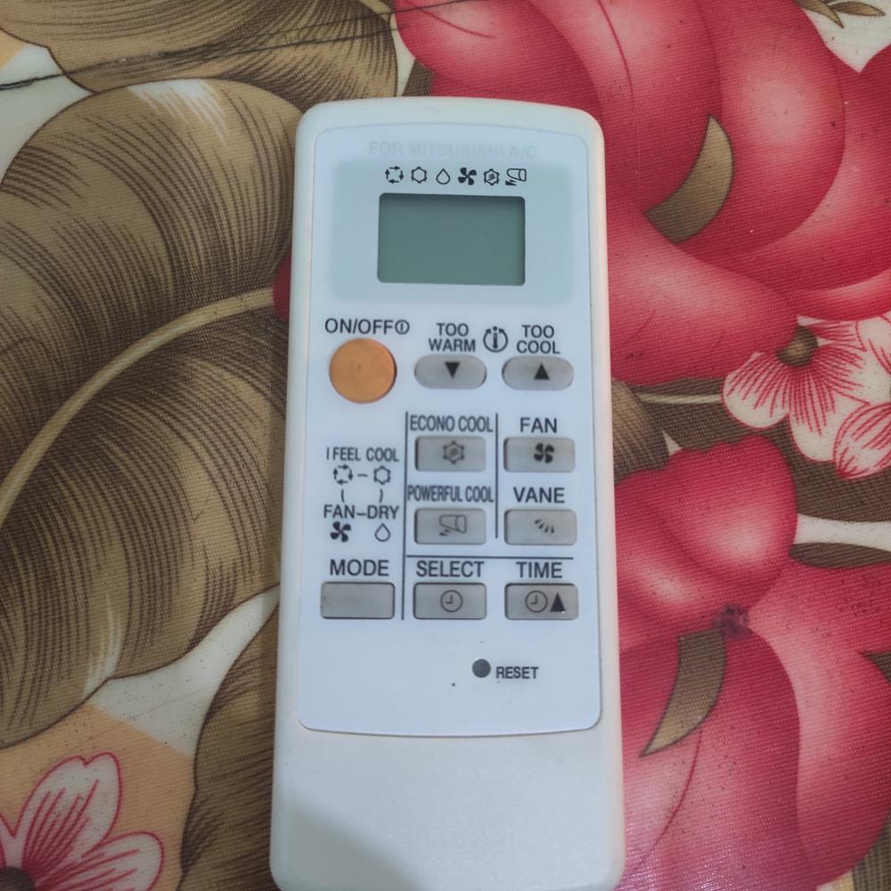 Điều khiển điều hoà mitsubishi 1 chiều ( viền trắng)