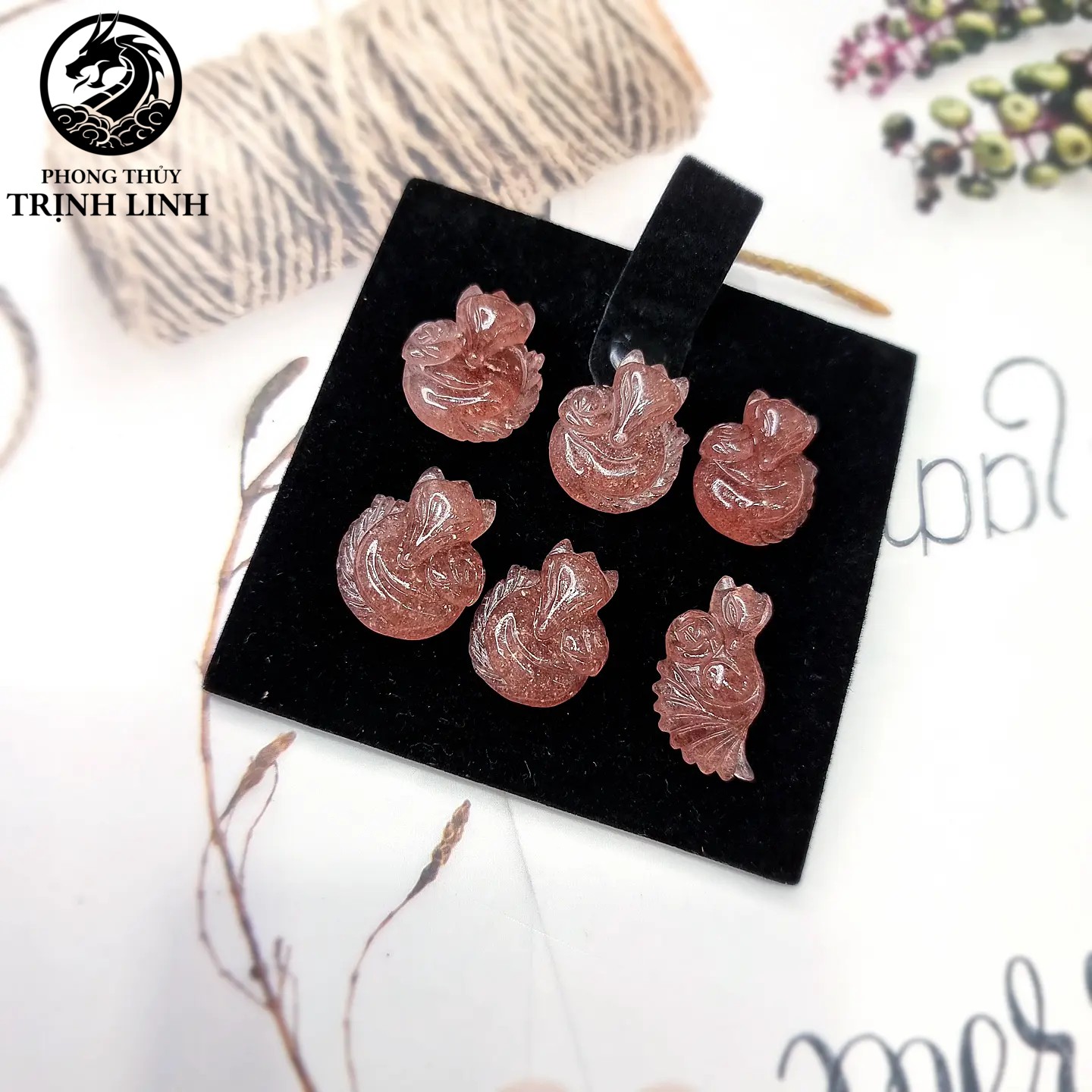 VÒNG CỔ CỬU VỸ HỒ LY THẠCH ANH DÂU (LOẠI ĐẸP)