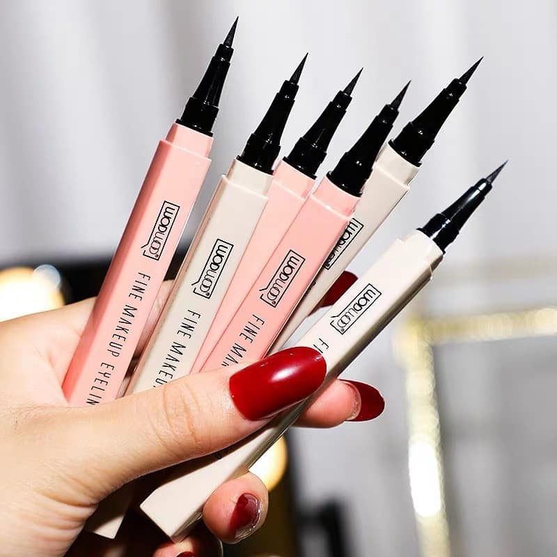 Bút lông kẻ mắt Wodwod Fine Makeup Eyeliner Siêu Mảnh
