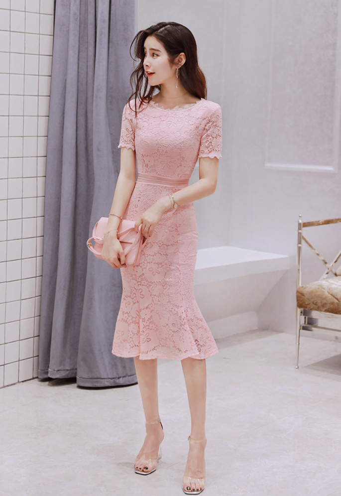Đầm Body ren đuôi cá [MUA 1 TẶNG 1 SON MAC] Quảng châu cao cấp