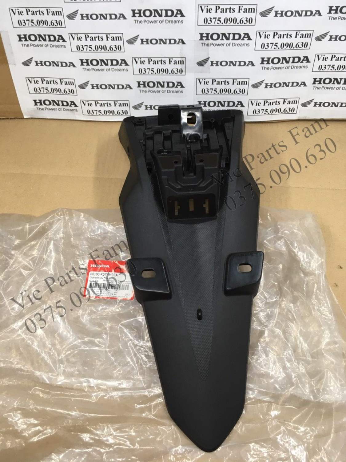 Chắn bùn sau, đuôi biển số wave rsx 110 2011-2012 , hàng din honda mới 100%