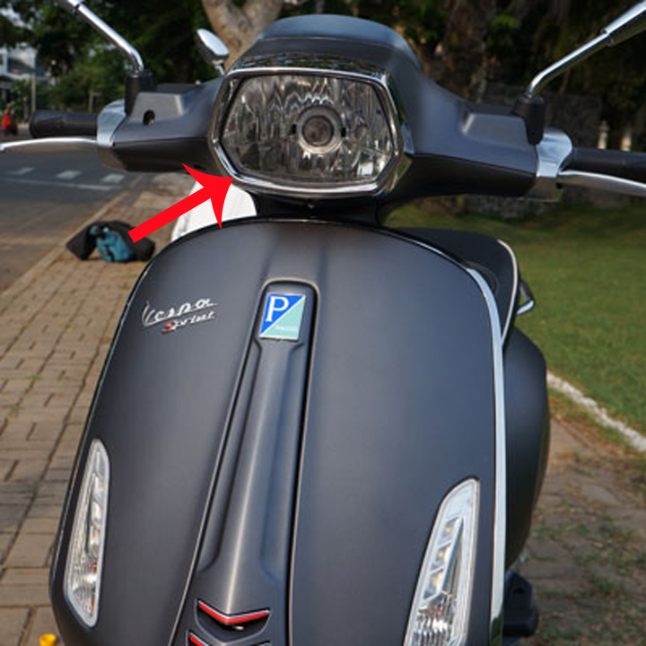 CHỈ CÓ ĐÂY MỚI CÓ-ỐP viền đèn pha Vespa Sprint màu Bạc - OX1242, chuyên cung cấp phụ tùng xe máy