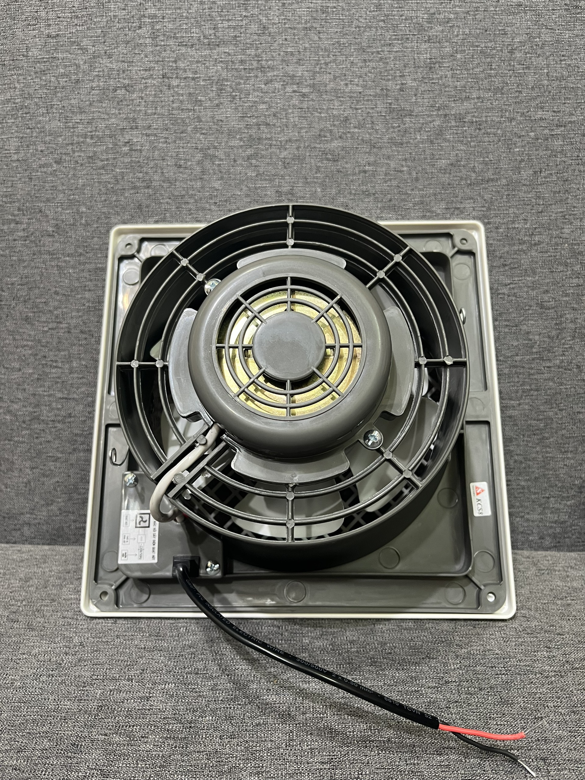 Quạt hút âm trần Senko HT150 (1 chiều)