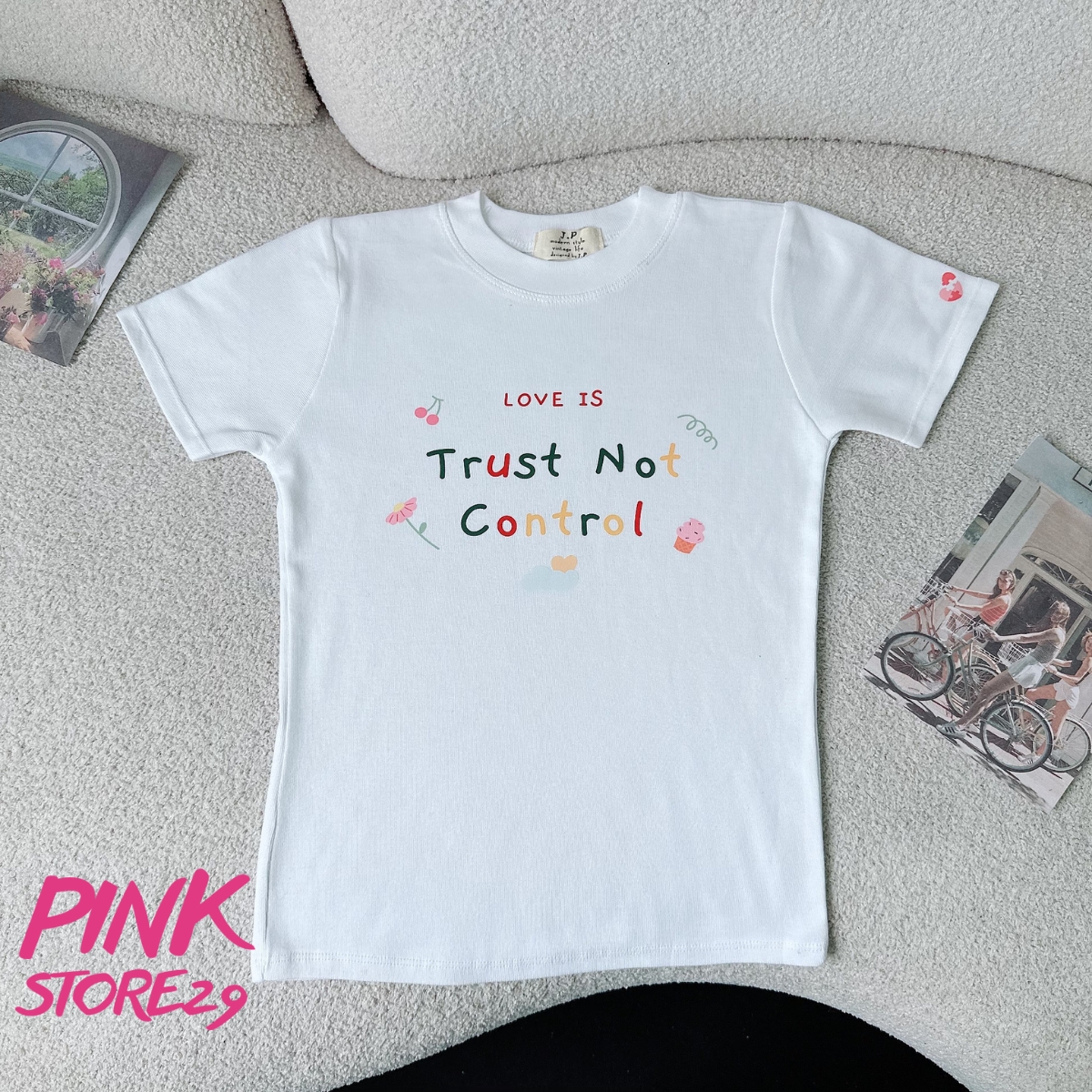 Áo thun baby tee pinkstore29 in chữ trust not control a5780