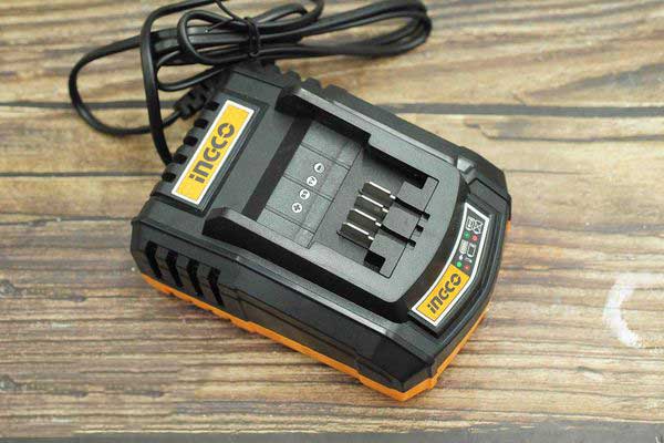 20V Đế sạc pin LITHIUM-ION INGCO FCLI2001