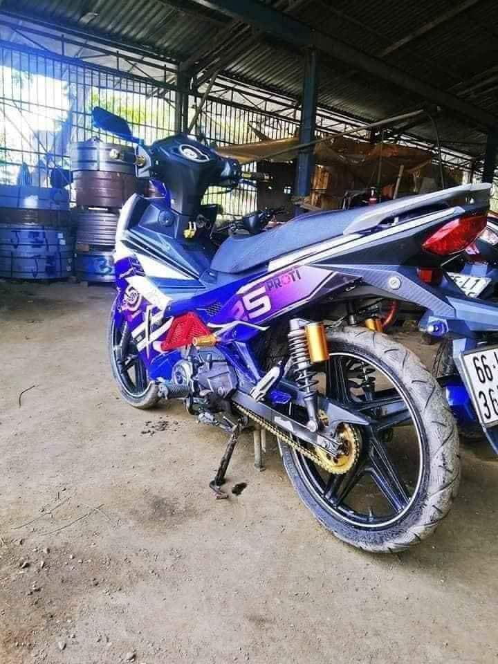 Nhông xích đĩa cho xe Sym Star X - Loại 12li phốt caosu đệm
