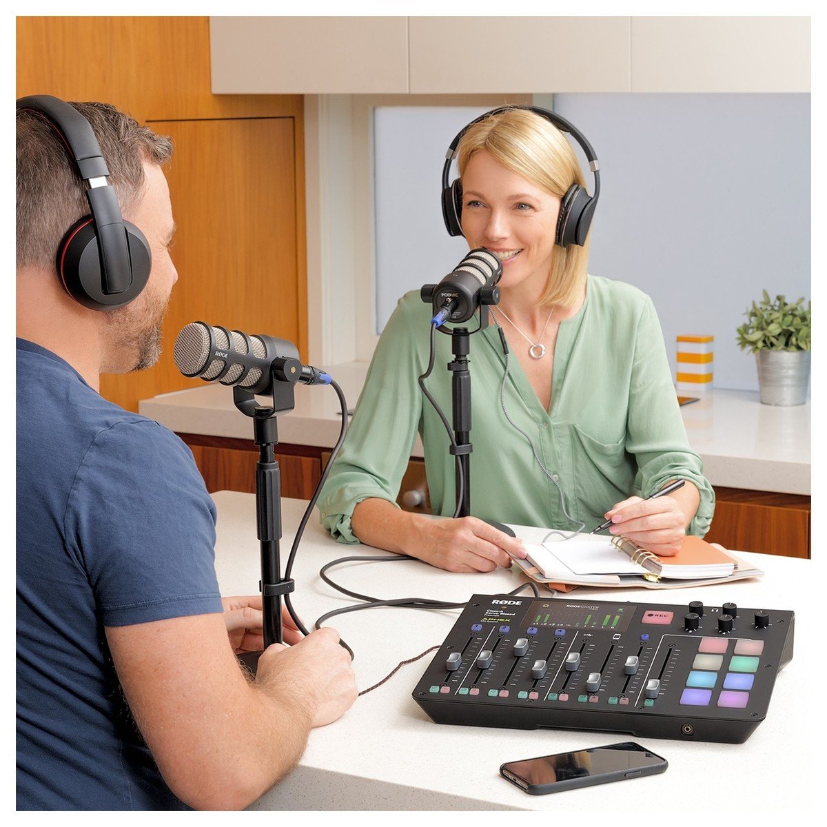 Rode Podmic - Micro Dynamic Cho Streamer, Hướng Thu Cardioid, Kết Nối Xlr