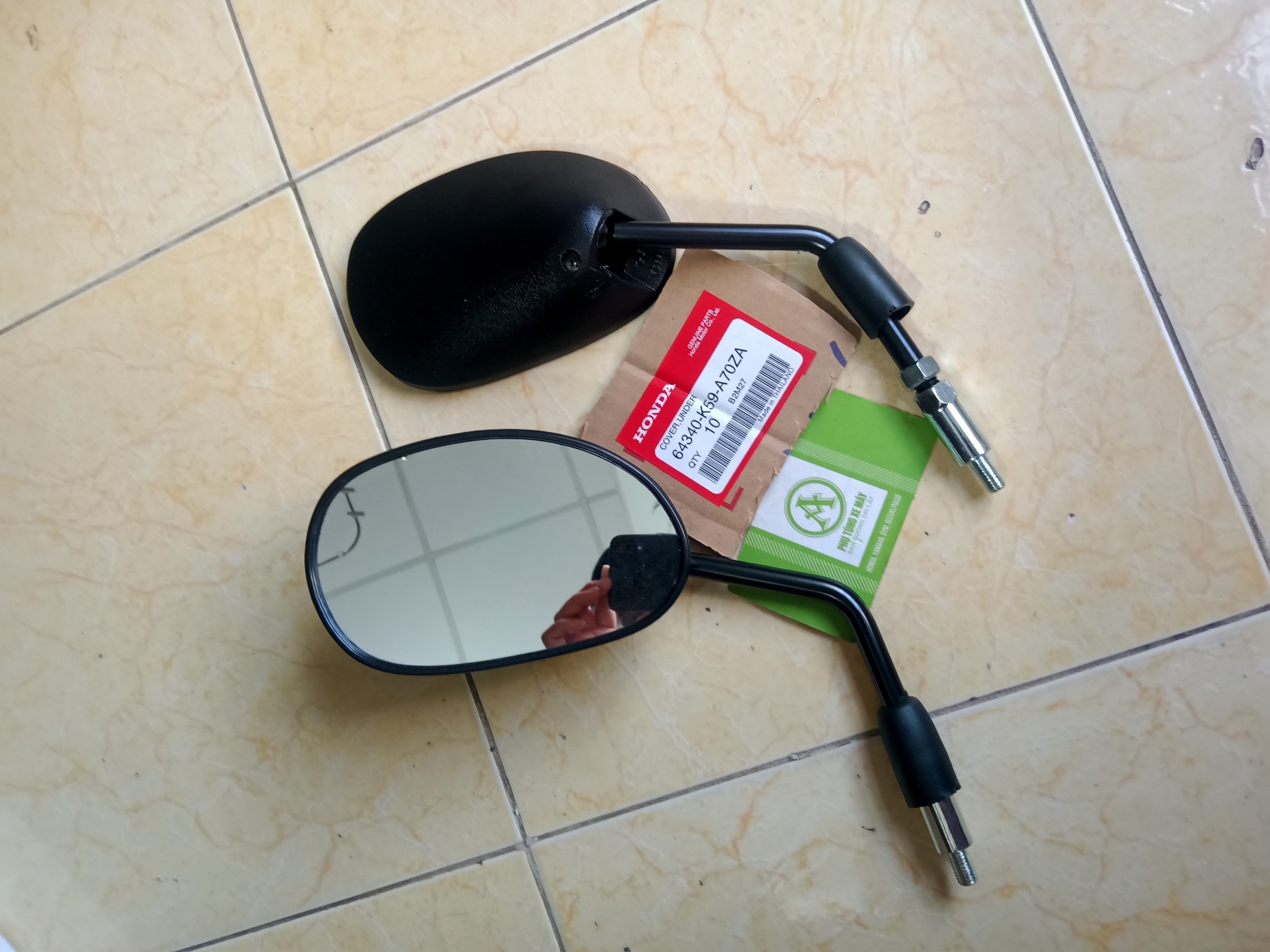 Cặp gương chiếu hậu xe LEAD 110 ( đời đầu )