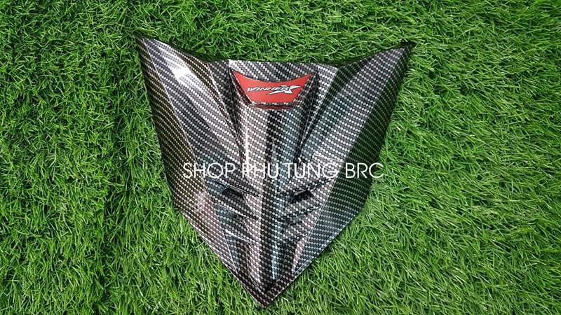 Ốp mặt nạ tem đỏ sơn màu xe WINNER X V2 2019 - 2021( 1 CÁI , có keo sẵn bên trong).