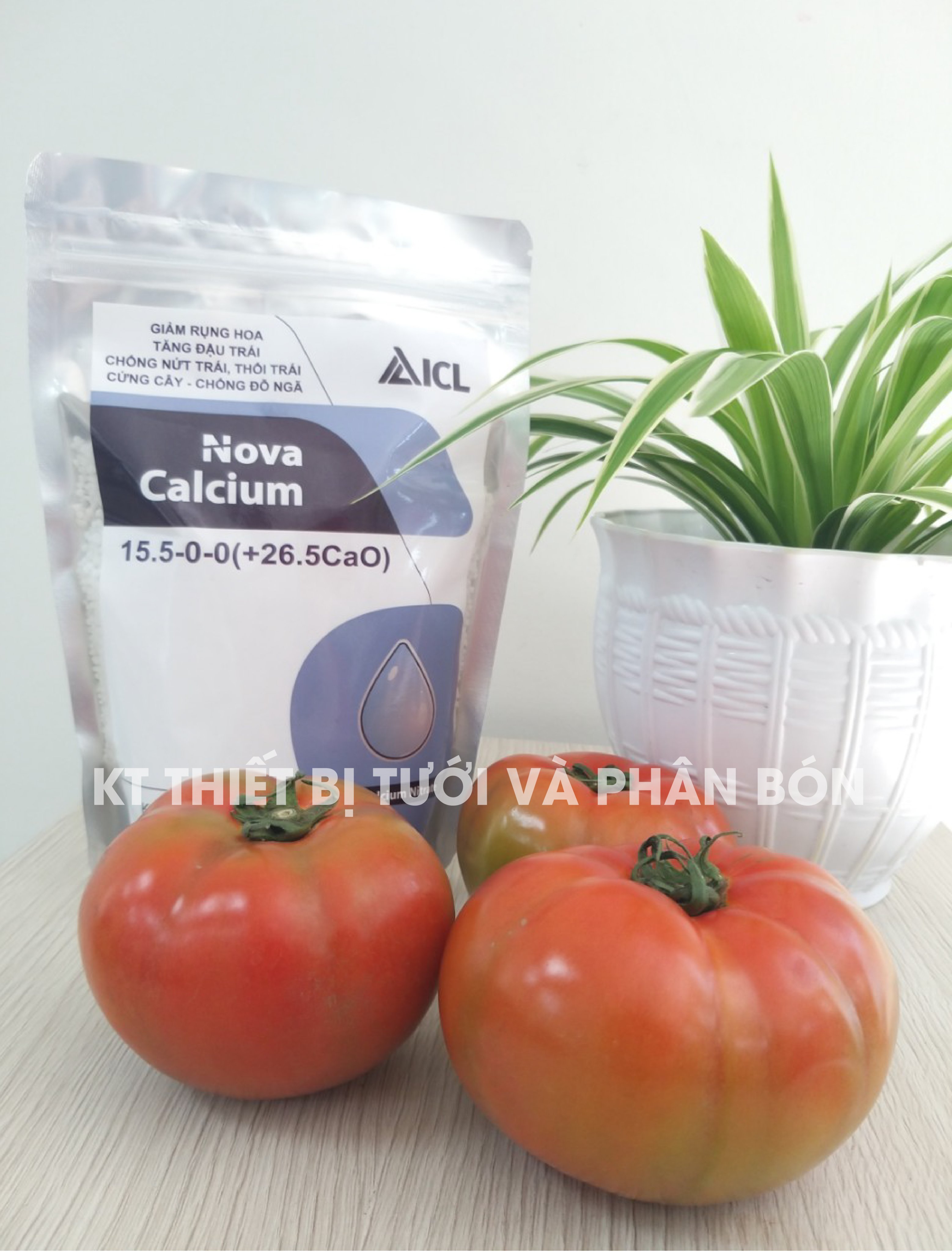 [HCM]Phân bón Canxi Nitrate Nova Calcium 15.5-0-0 (+ 26.5CaO) ( 1kg/ túi)