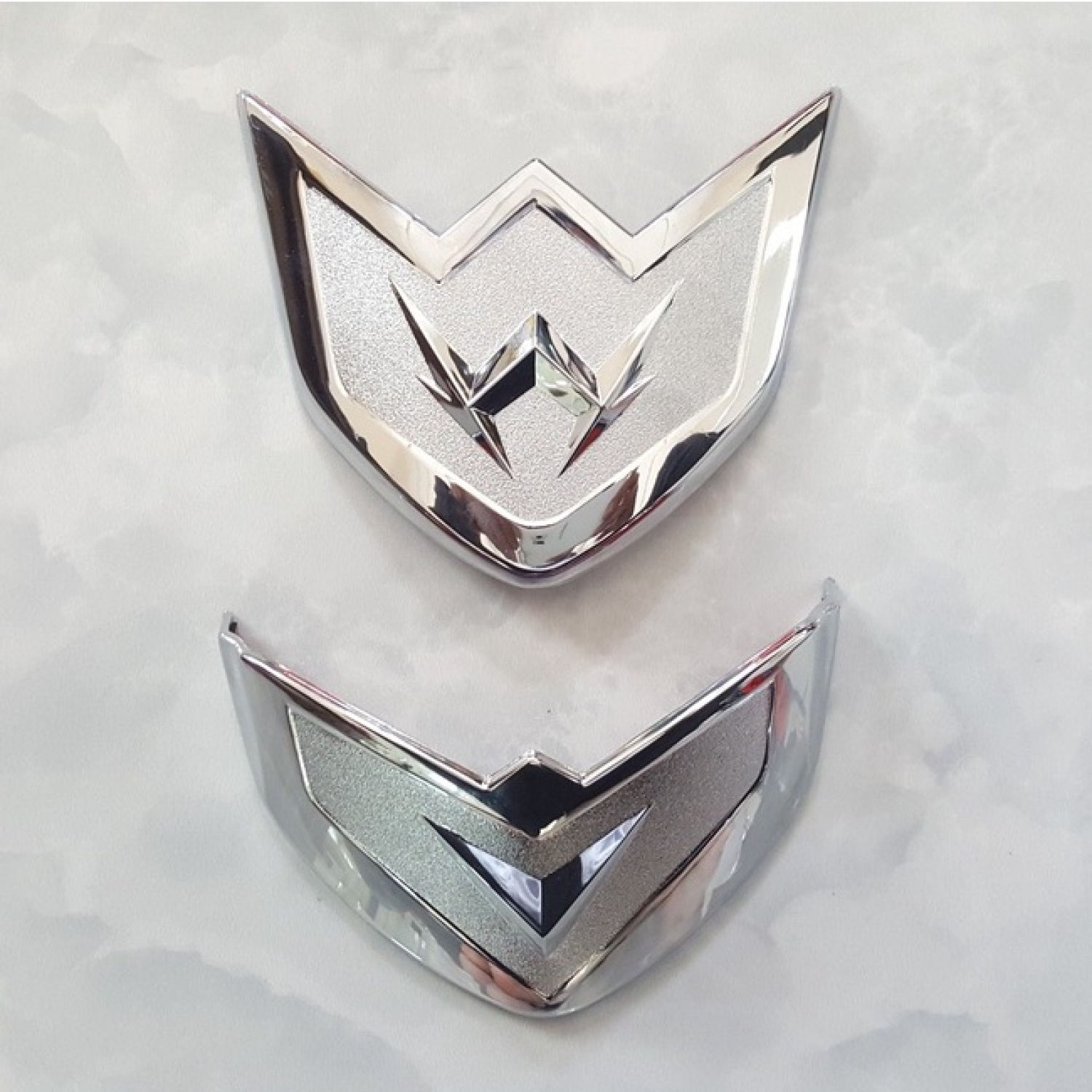 Ốp trang trí Winner X V3 2022 mạ Crom Artistar