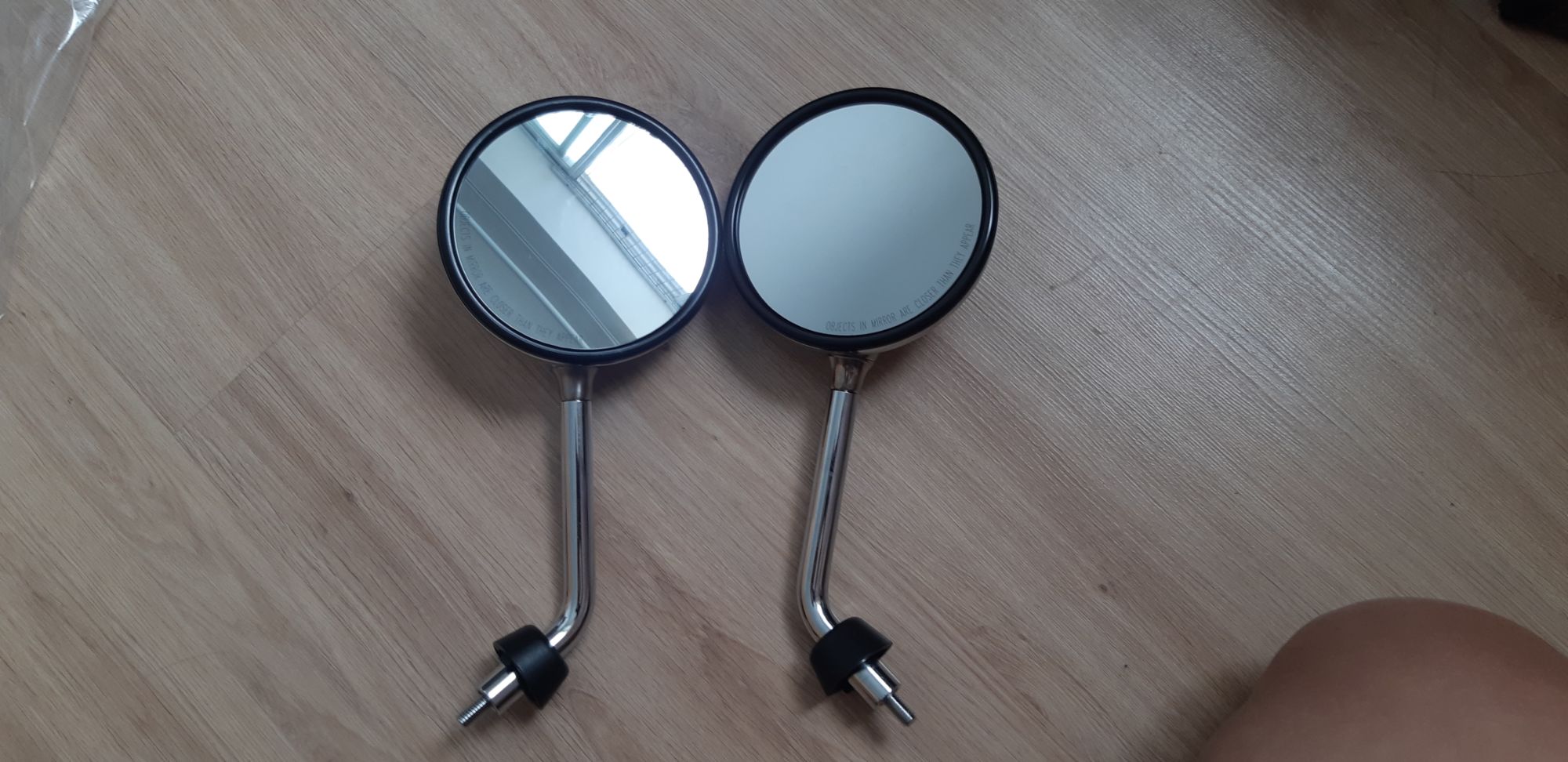 [HCM]kính chiếu hậu xe PIAGGO zin