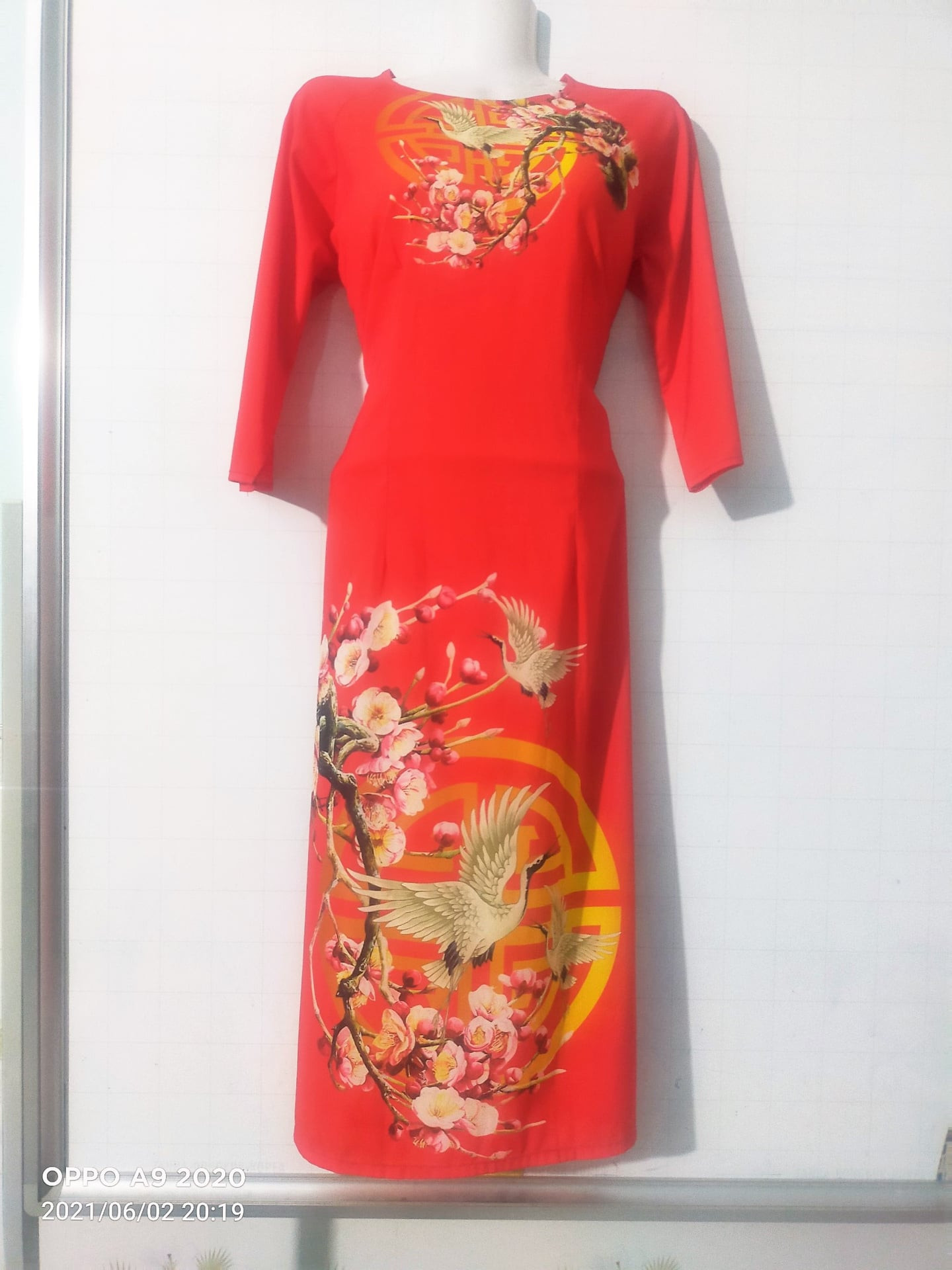 ÁO DÀI TRUYỀN THỐNG ( THANH LÝ)