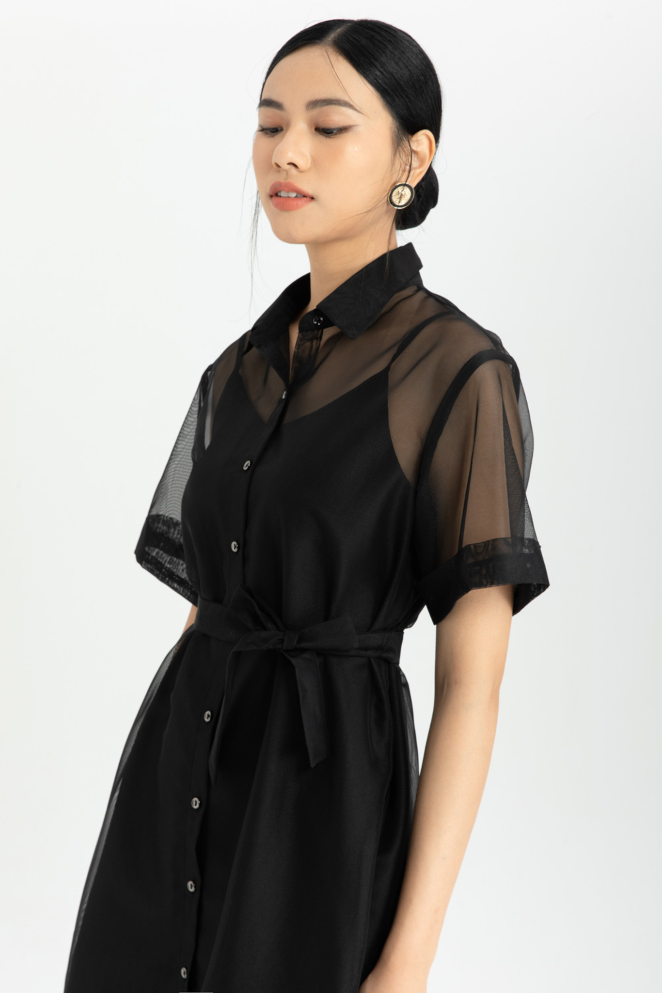 Đầm lưới dáng sơ mi cổ đức thiết kế IVY moda MS 48M6353