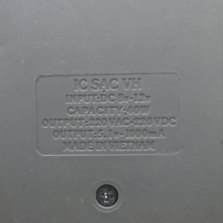 [HCM]Bộ đảo điện 12v ra 220v công suất 40w (Xám)
