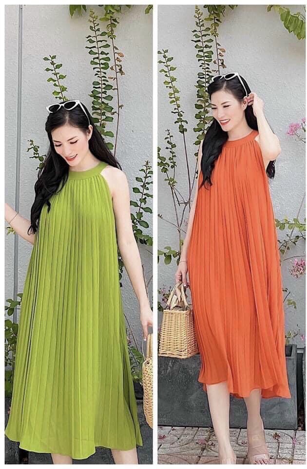 Đầm suông xếp ly cổ yếm + ảnh thât