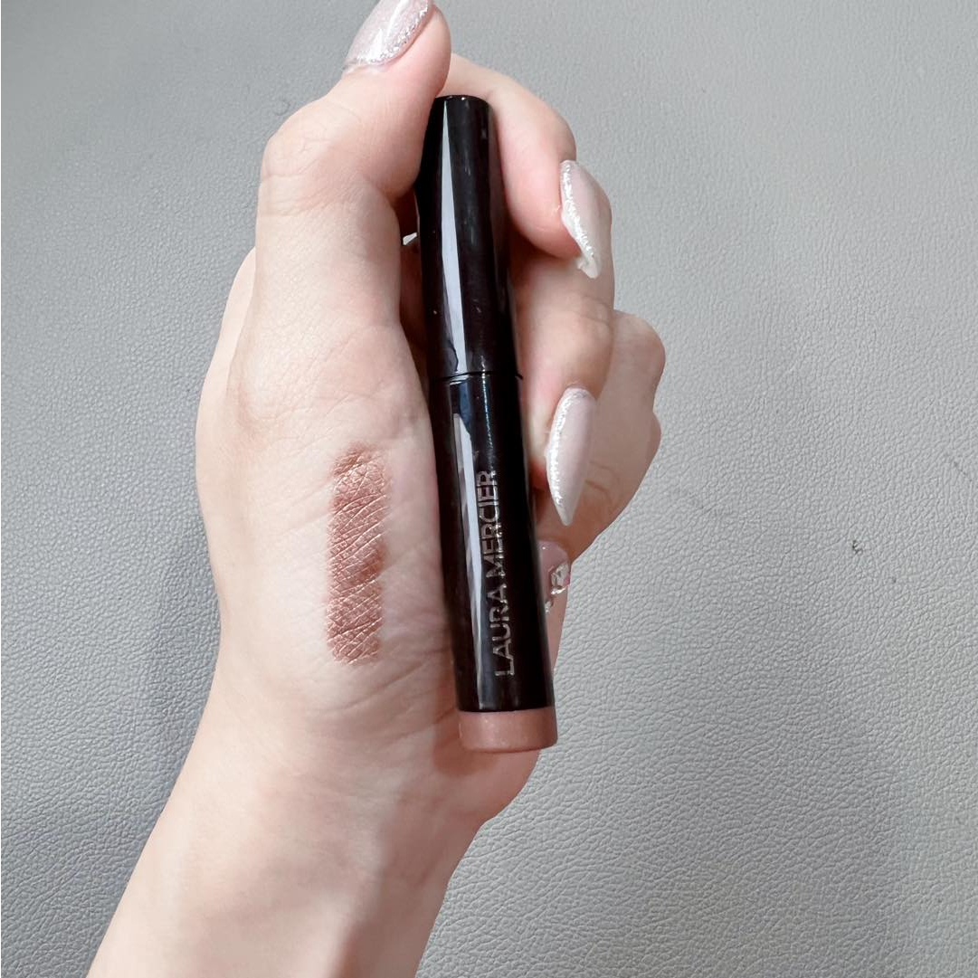 Sáp Mắt Dạng Bút Laura Mercier Caviar Stick màu Strapless Minisize