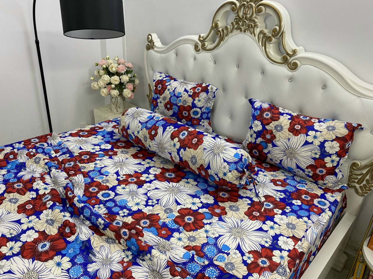 Bộ drap thun Hàn hoa mẫu đơn (1 ga, 2 áo nằm, 1 áo ôm)