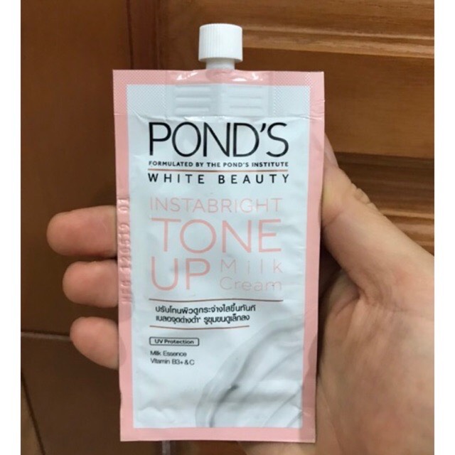 Combo 5 tuýp kem dưỡng da Pond's 7gam/tuýp