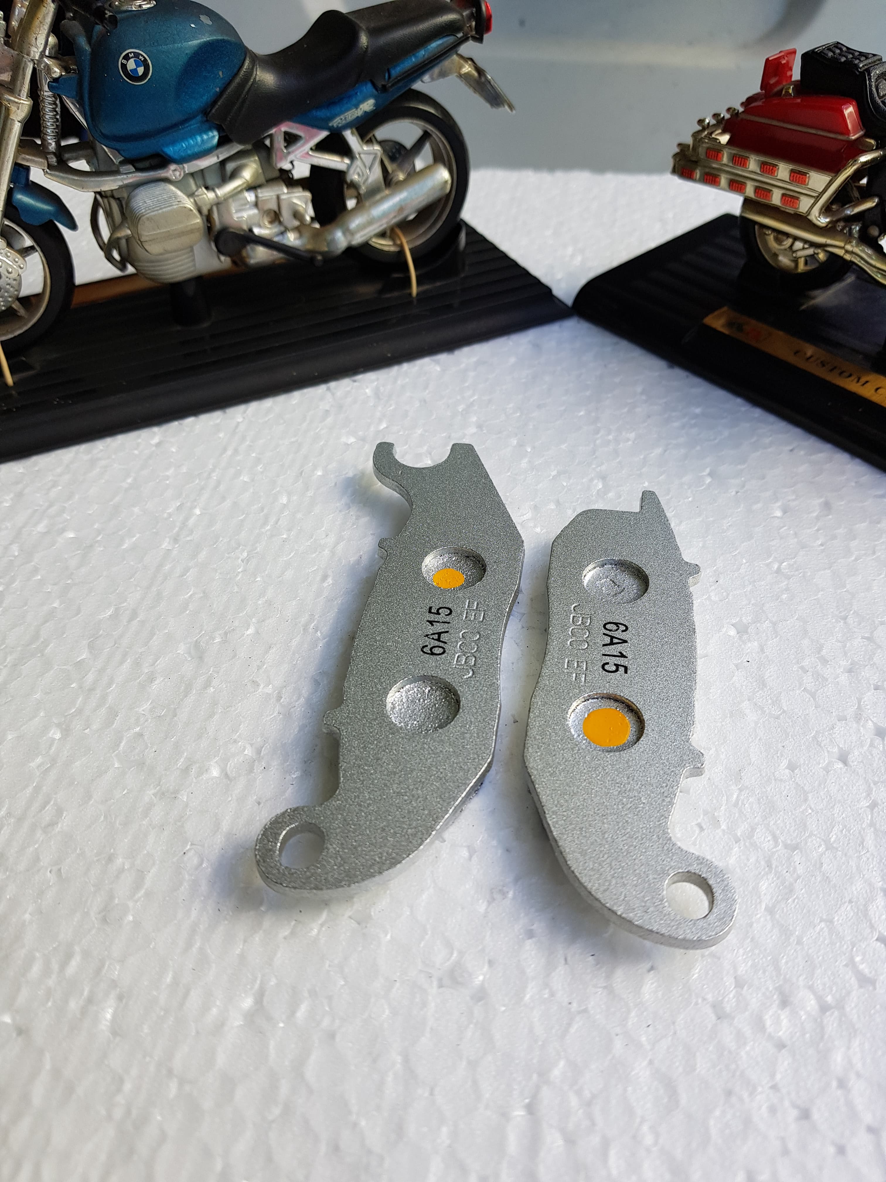 Má phanh xe máy Airblade thường, Click loại 2 pitton