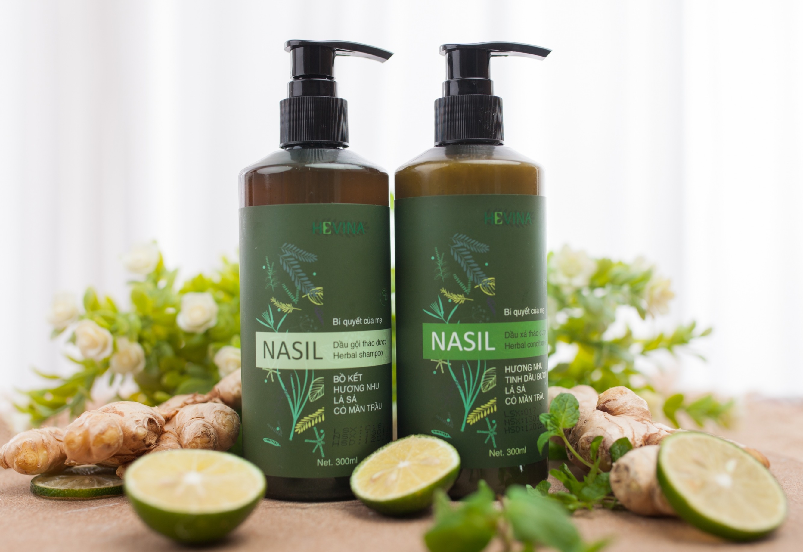 DẦU GỘI THẢO DƯỢC NASIL HEVINA 300ml