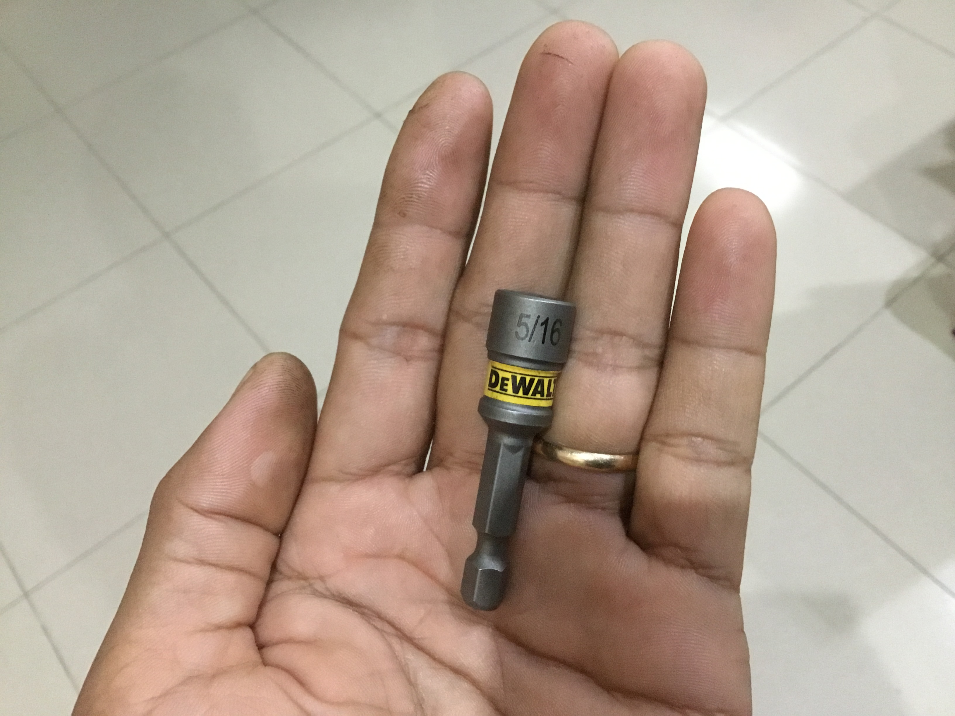 [HCM]Đầu Bắn Tôn DeWalt Mác Thép Cao 8mm